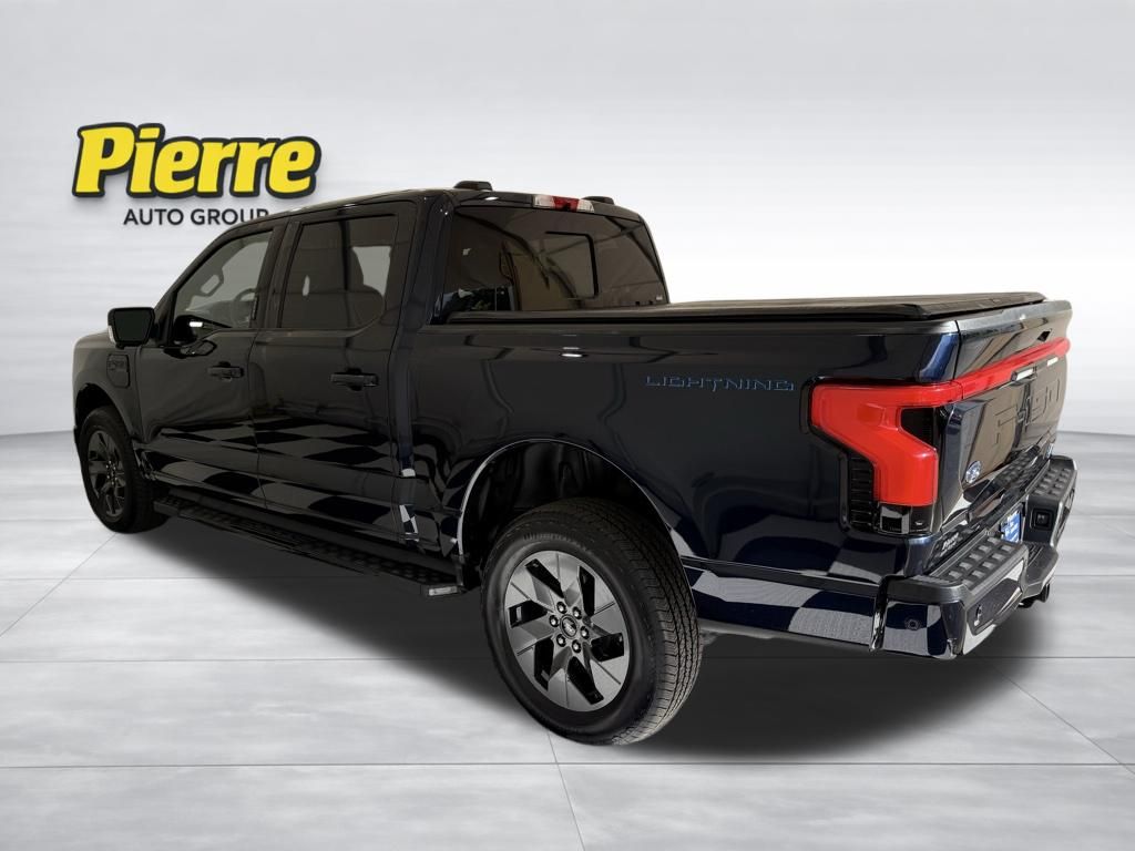 Used 2022 Ford F-150 Lightning Lariat with VIN 1FTVW1EL1NWG15769 for sale in Seattle, WA