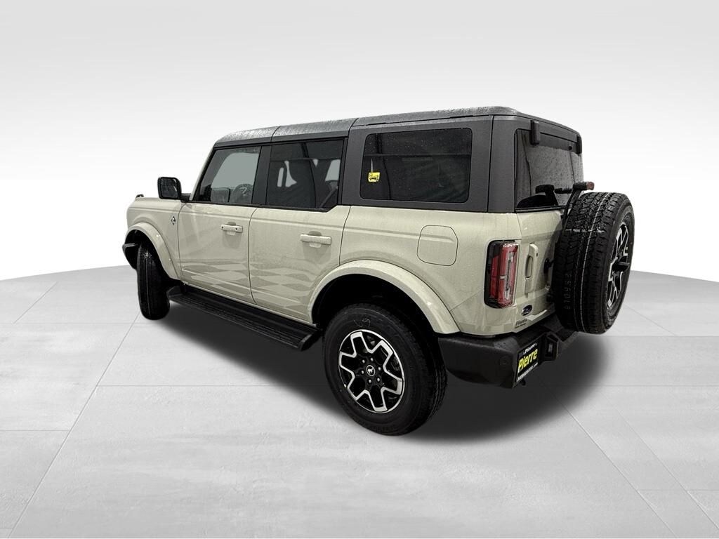 New 2025 Ford Bronco Outer Banks SUV