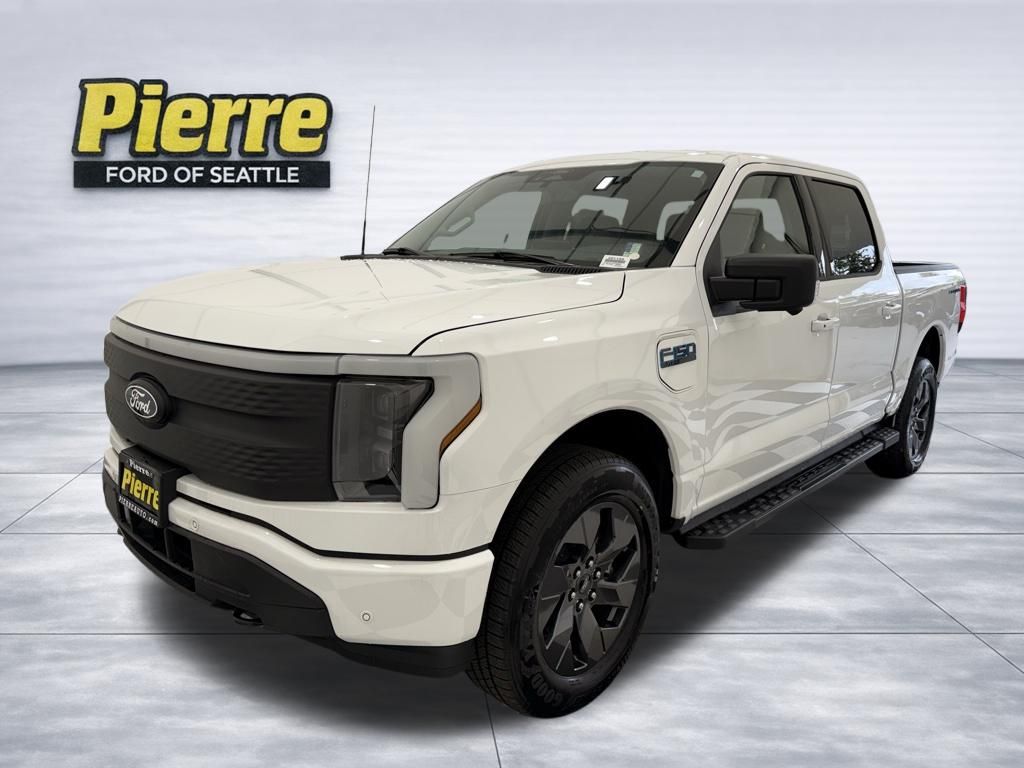 2025 Ford F-150 Lightning Truck SuperCrew Cab 