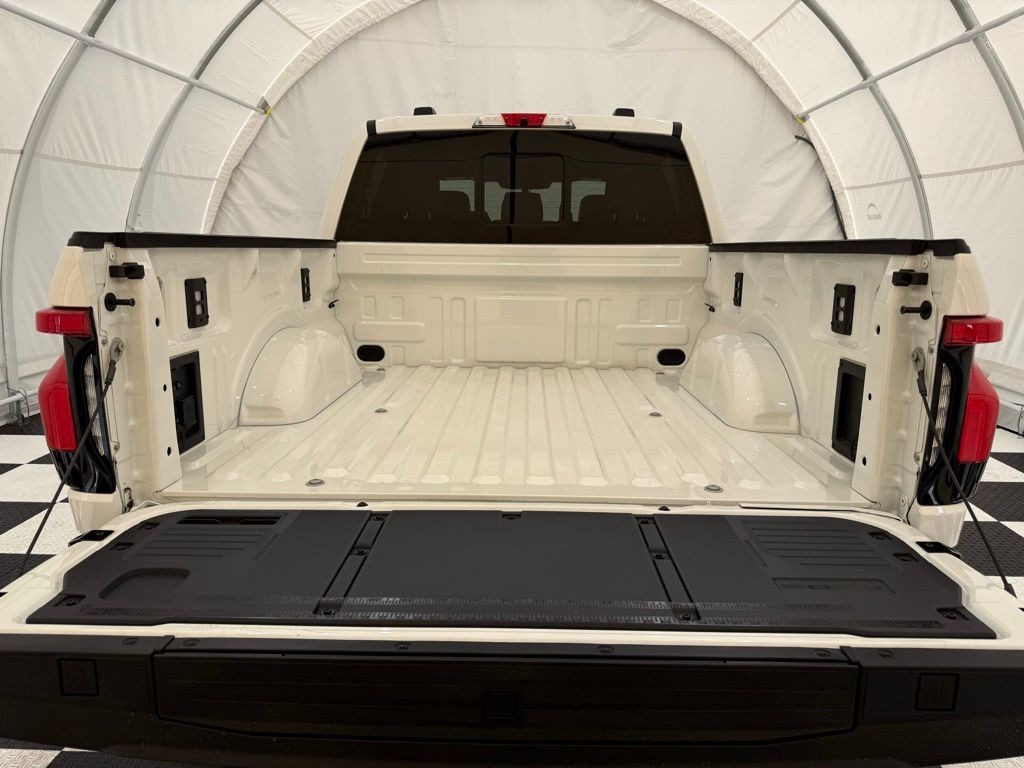 New 2025 Ford F-150 Lightning Lariat Truck SuperCrew Cab