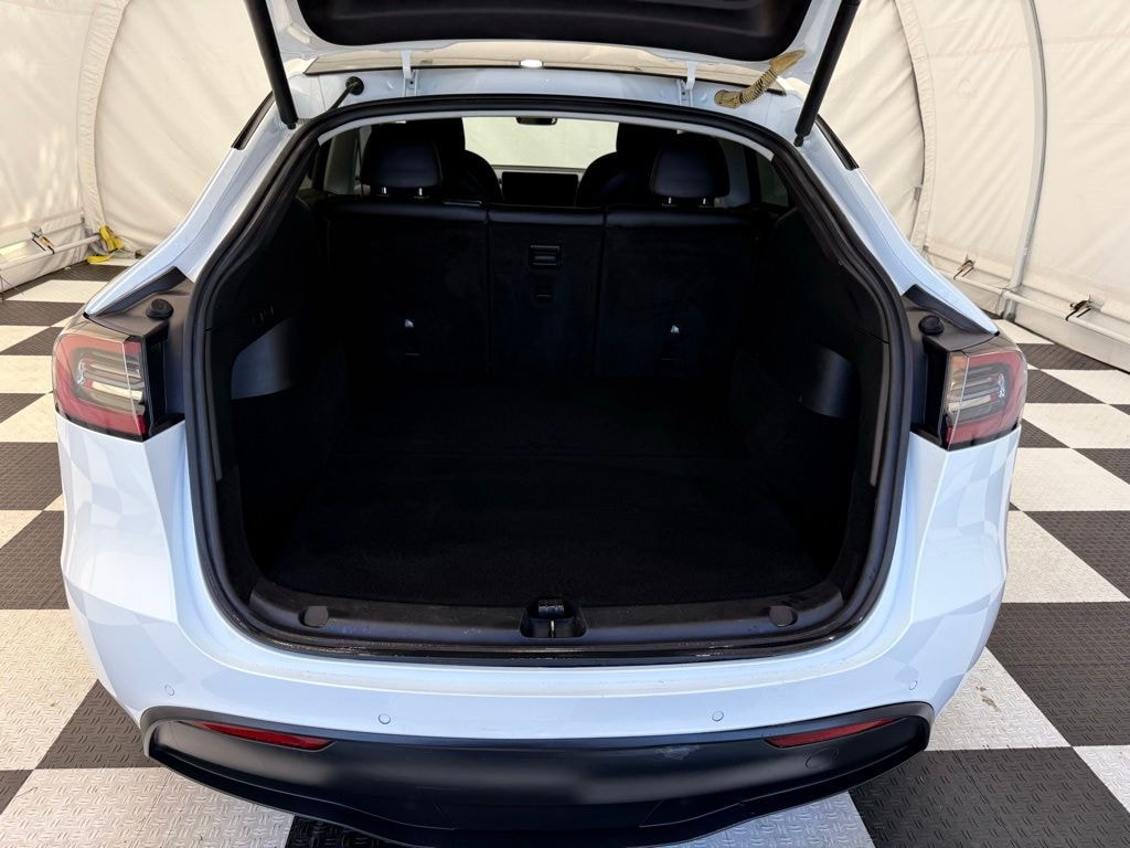 Used 2022 Tesla Model Y Long Range SUV