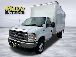 2026 Ford E-450 Cutaway Base 16ft Box Van Truck