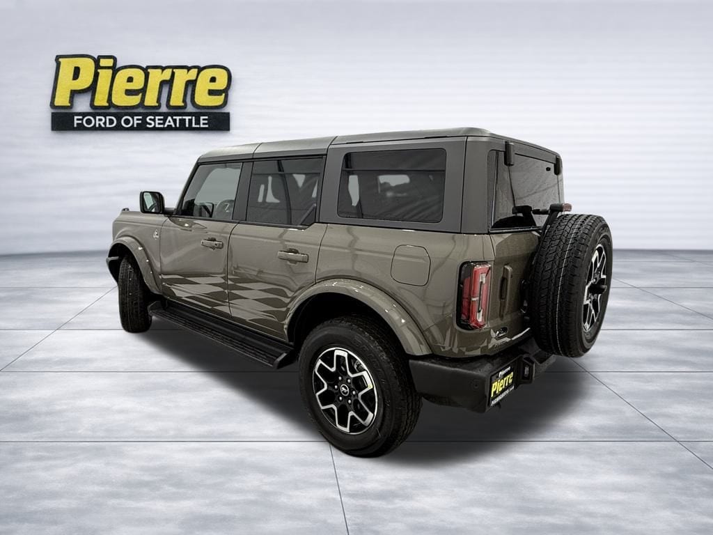 New 2025 Ford Bronco Outer Banks SUV