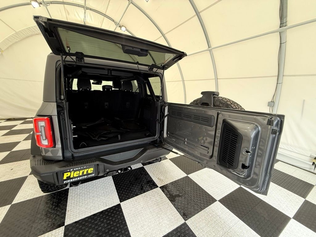 Used 2023 Ford Bronco Badlands SUV