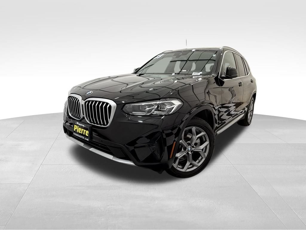 2023 BMW X3 30i's photo