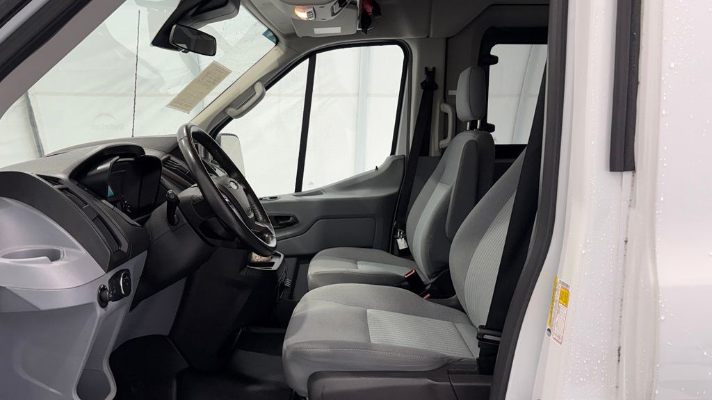 2019 Ford Transit Passenger Van XLT - Photo 12
