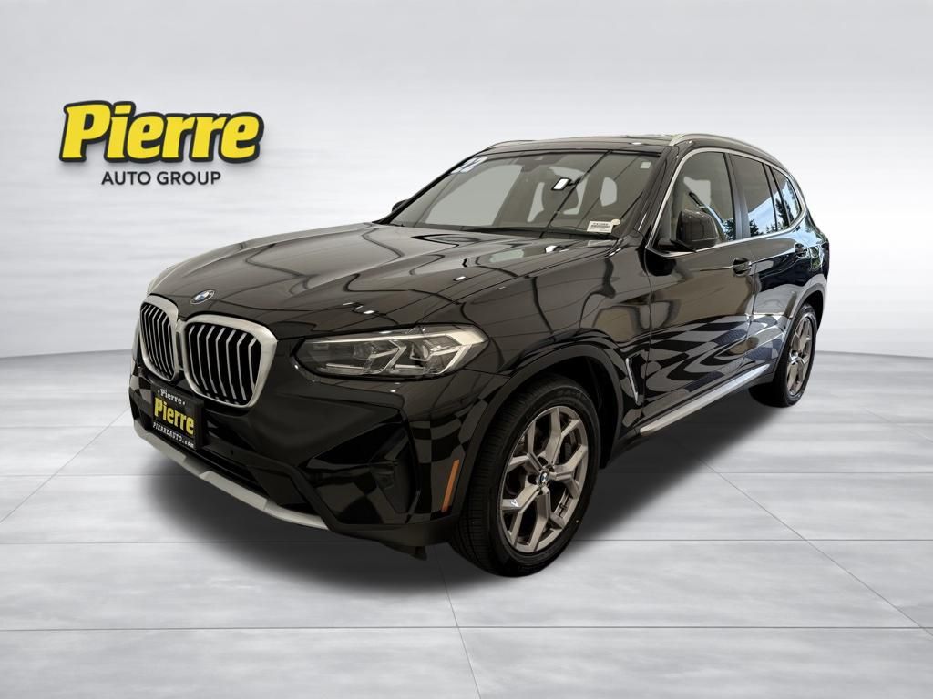2022 BMW X3 xDrive30i's photo