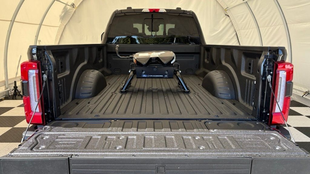 New 2026 Ford F-450 Platinum Truck Crew Cab