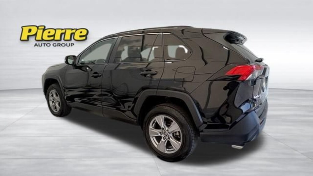 Used 2025 Toyota RAV4 XLE SUV