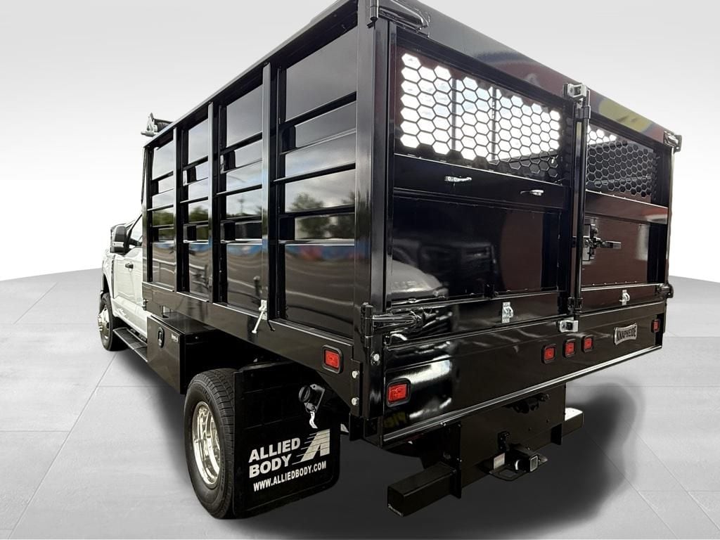 New 2024 Ford F-350 Chassis XL Truck Super Cab