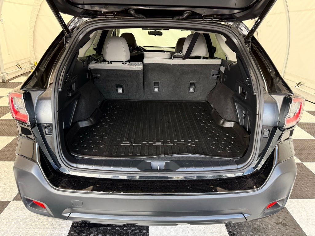 Used 2023 Subaru Outback Premium SUV