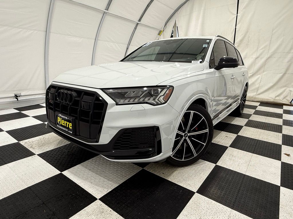 2021 Audi SQ7 Premium Plus's photo