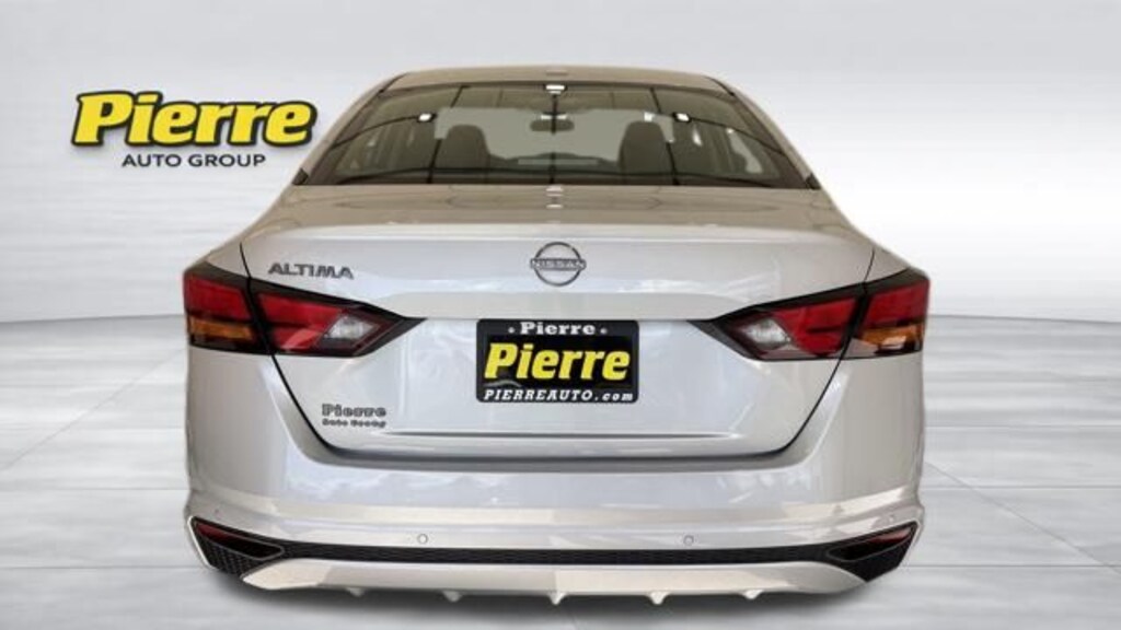 Used 2025 Nissan Altima 2.5 SV Sedan