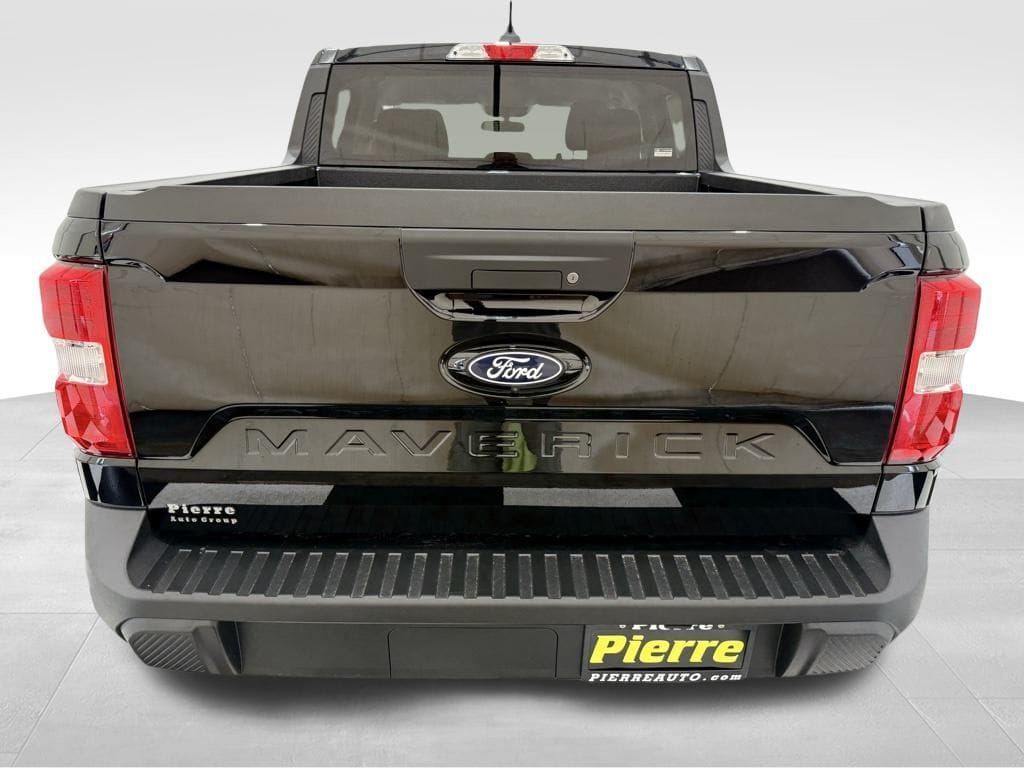New 2025 Ford Maverick XL Truck SuperCrew
