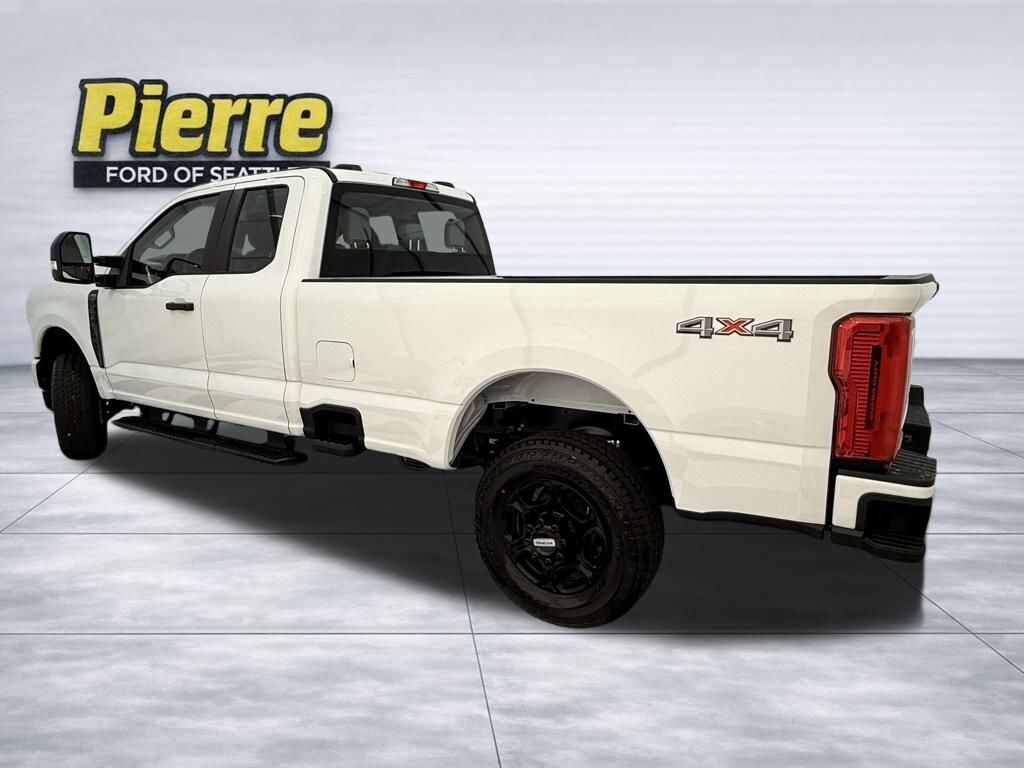 New 2026 Ford F-350 XL Truck Super Cab