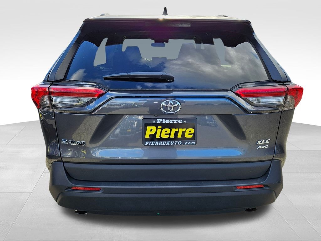 Used 2024 Toyota RAV4 XLE SUV