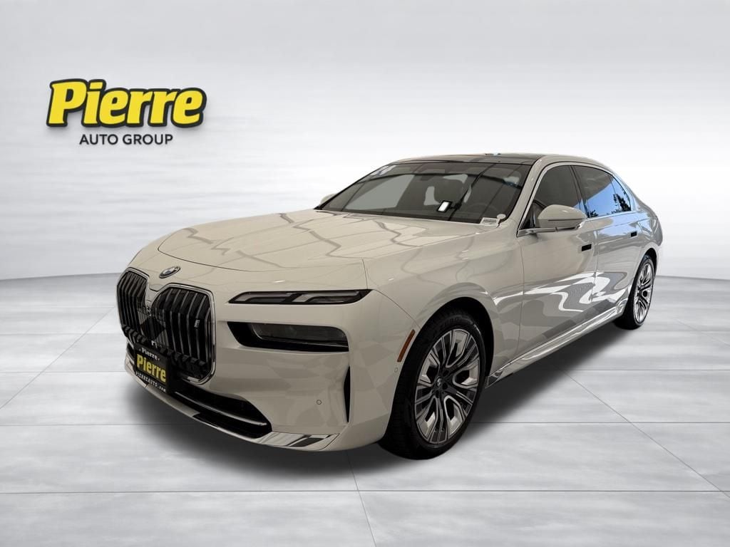 Used 2024 BMW i7 xDrive60 Sedan