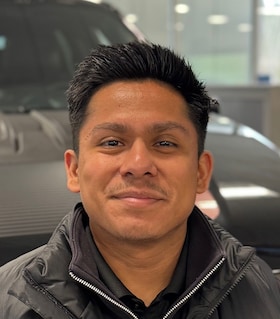 Staff member Angel Montiel from ID_479f6d