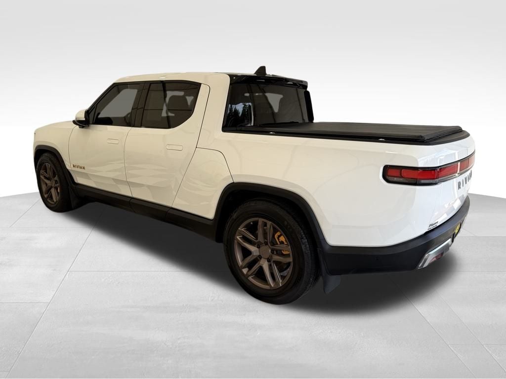 Used 2022 Rivian R1T Adventure with VIN 7FCTGAAA5NN014311 for sale in Seattle, WA