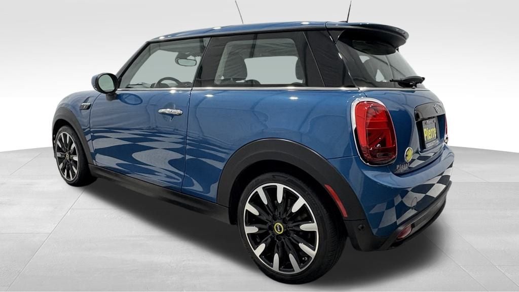 Used 2023 MINI Hardtop 2 Door SE with VIN WMW13DJ05P2T68820 for sale in Seattle, WA