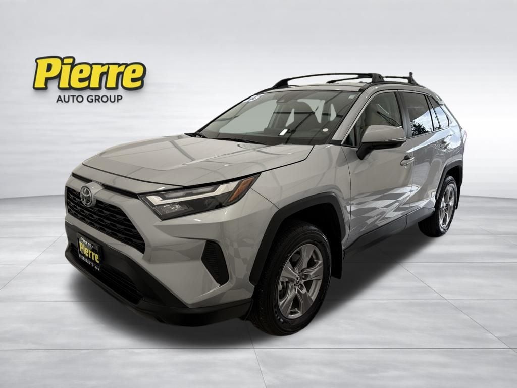 2025 Toyota RAV4 XLE AWD's photo