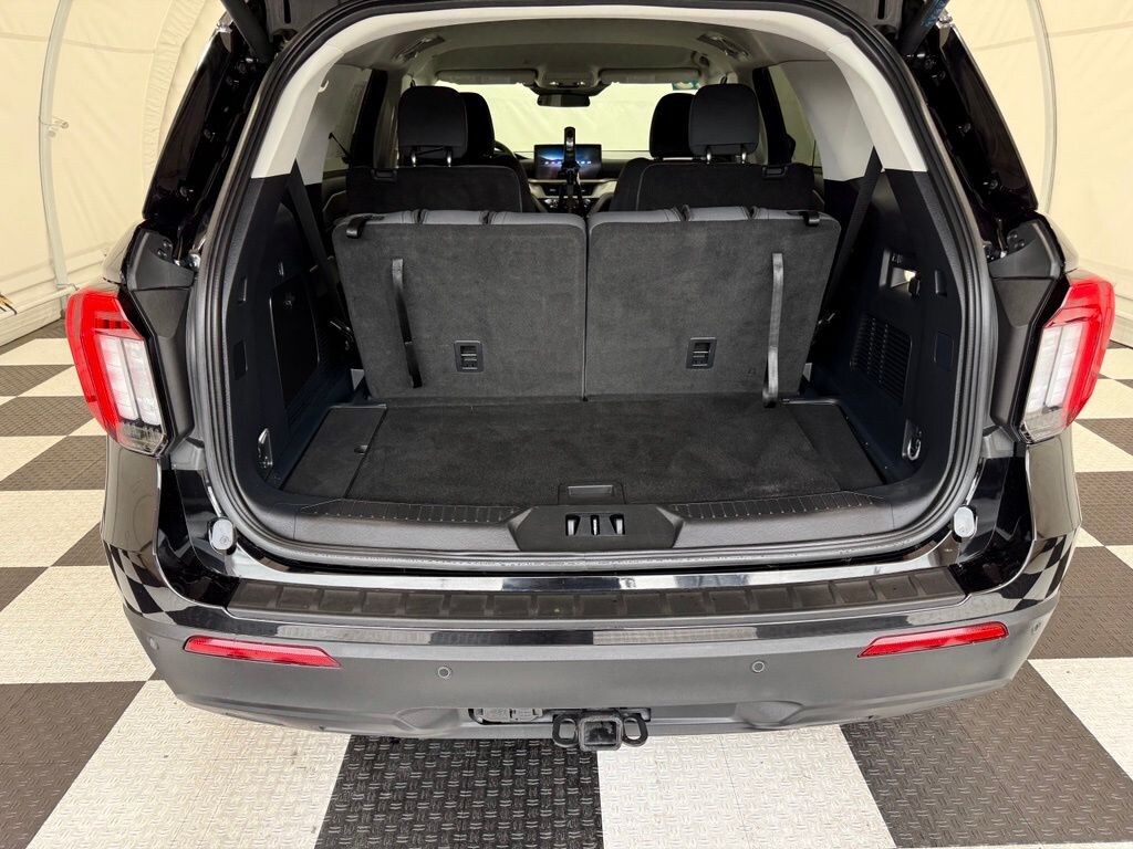 Used 2025 Ford Explorer Active SUV