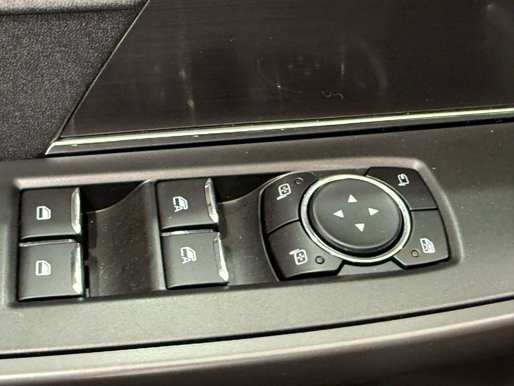 2025 Ford F-150 Lariat - Photo 24