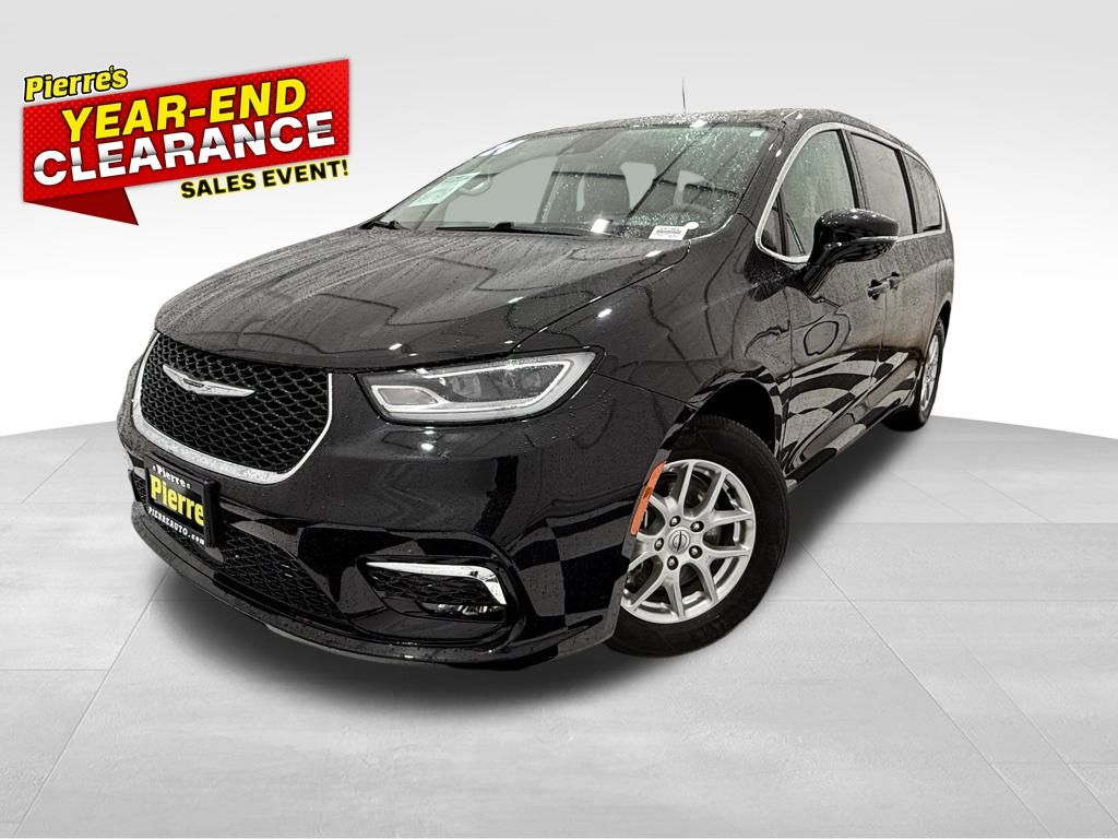 2024 Chrysler Pacifica Touring L's photo