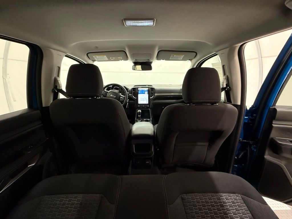 2025 Ford Ranger XLT - Photo 17