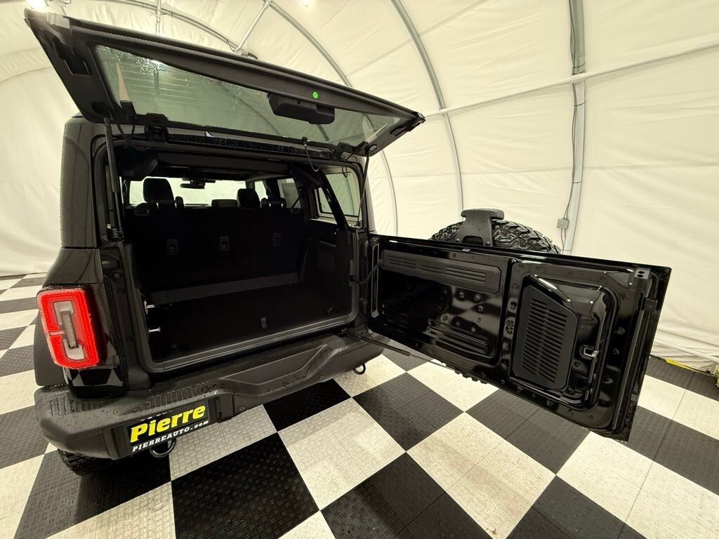 New 2025 Ford Bronco Badlands SUV