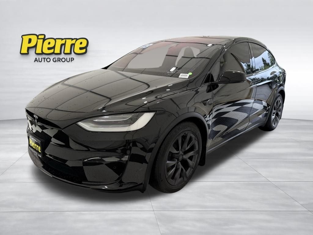 2023 Tesla Model X Long Range's photo