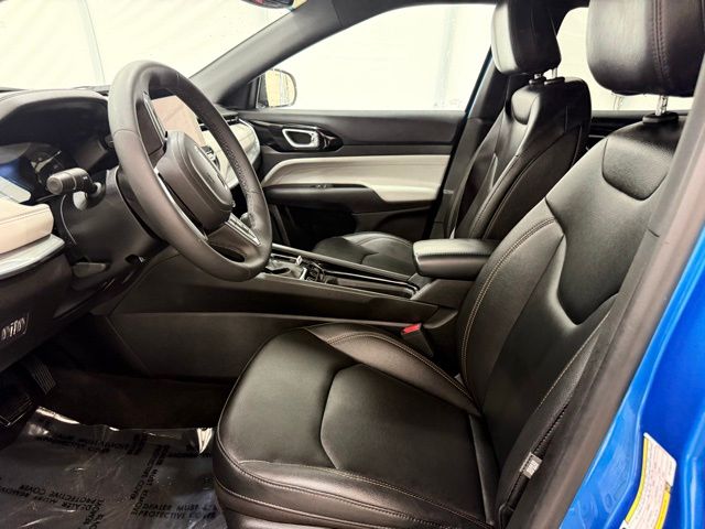 2024 Jeep Compass Limited - Photo 10
