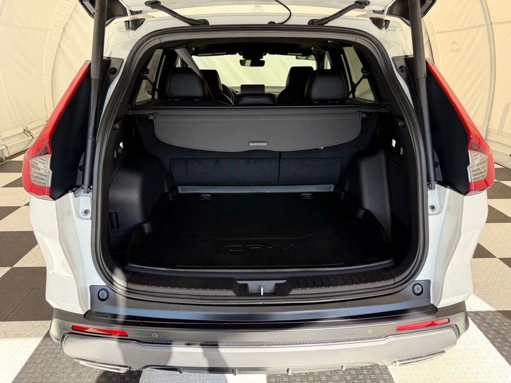 Used 2025 Honda CR-V Hybrid Sport Touring SUV