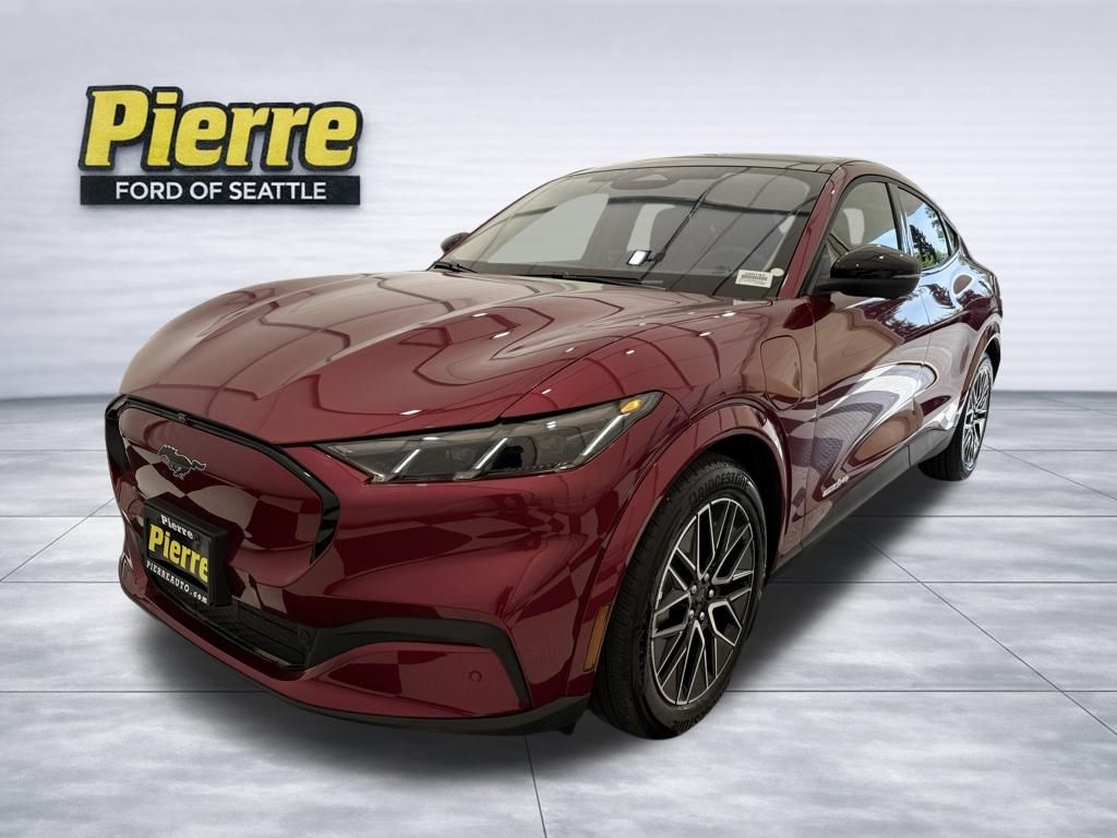 2025 Ford Mustang-Mach-e Premium's photo