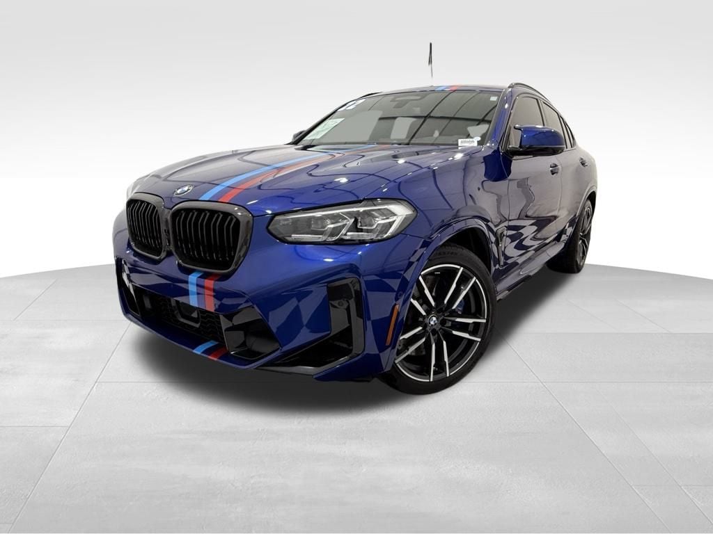 2022 BMW X4 M Base's photo