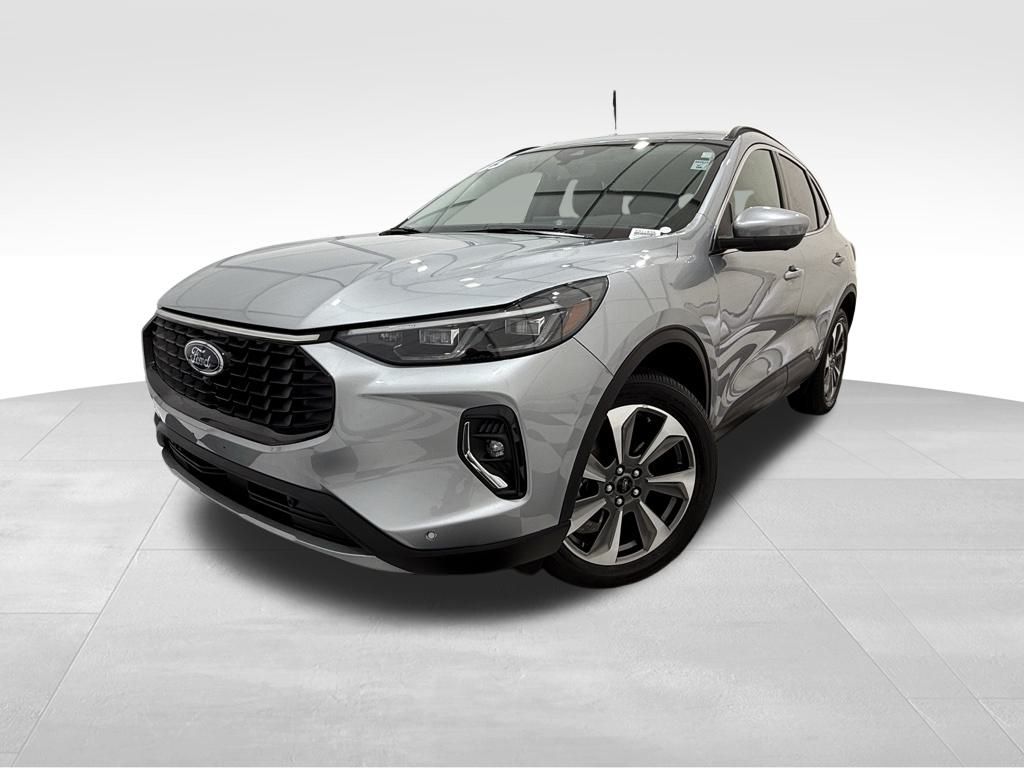 2023 Ford Escape SEL's photo