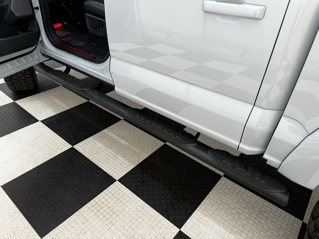 2025 Ford F-150 XLT - Photo 28