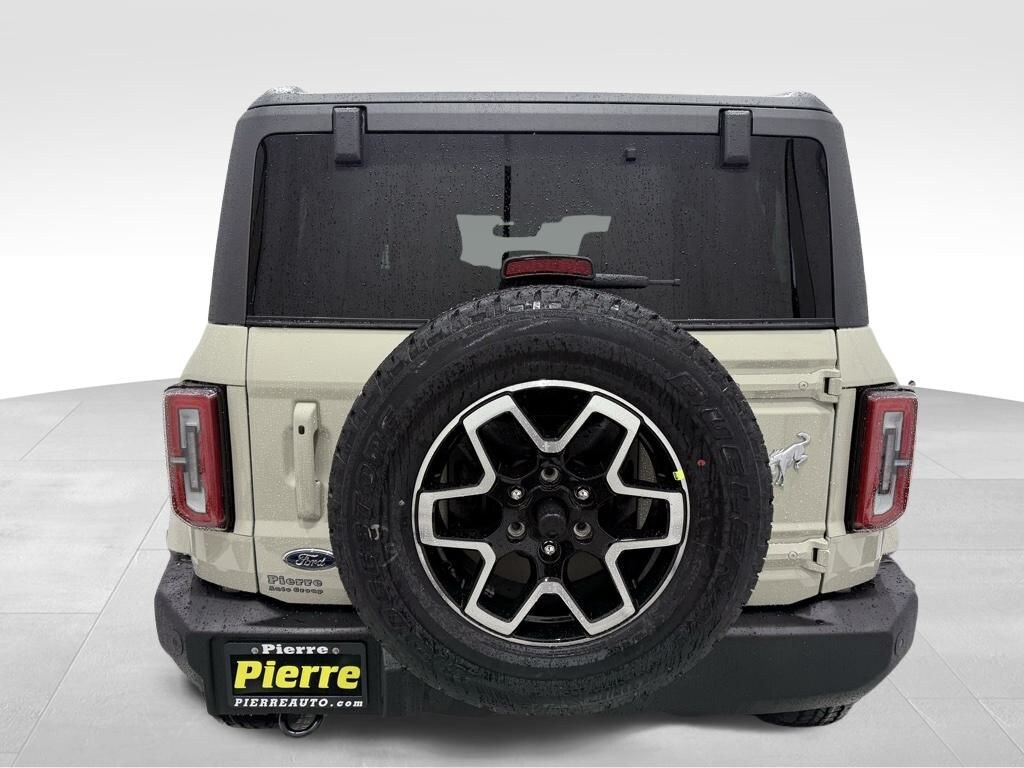 New 2025 Ford Bronco Outer Banks SUV