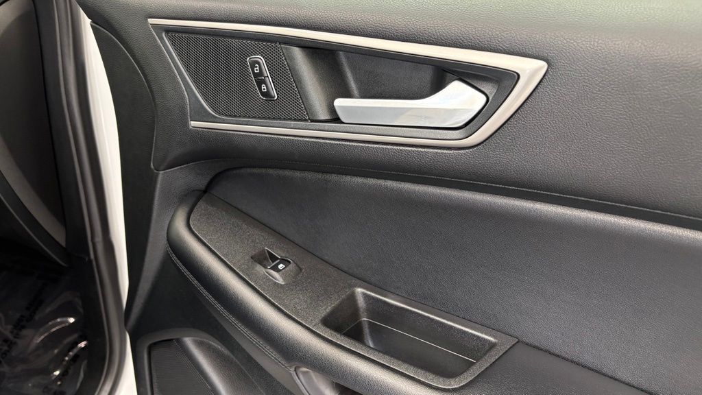 2023 Ford Edge SEL - Photo 24
