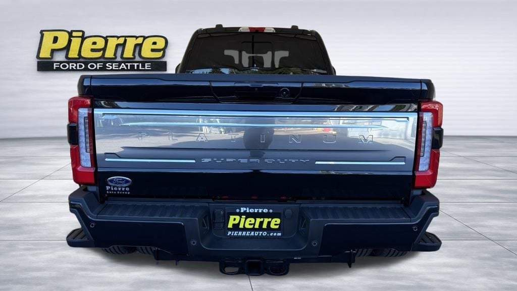 New 2026 Ford F-350 Platinum DRW Truck Crew Cab