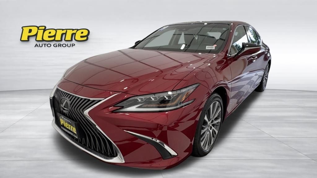 2019 Lexus ES 350 Signature's photo