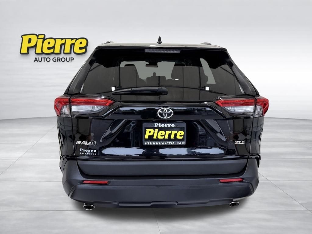 Used 2025 Toyota RAV4 XLE SUV