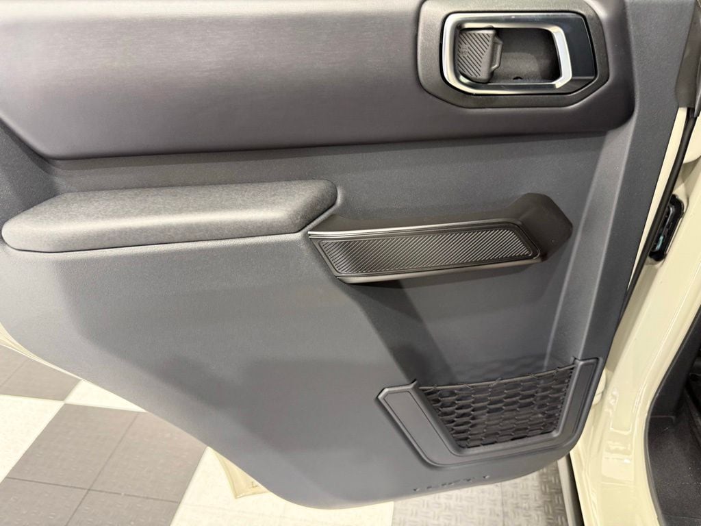 2025 Ford Bronco 4-Door Badlands - Photo 19