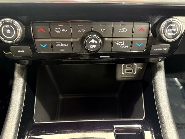 2024 Jeep Compass Limited - Photo 33