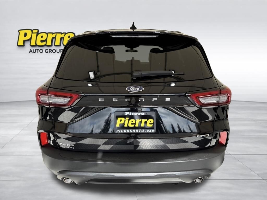 Used 2025 Ford Escape ST-Line Select SUV
