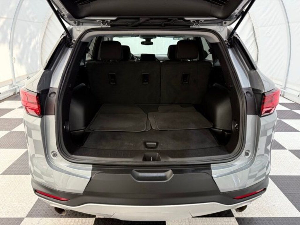Used 2025 Chevrolet Blazer LT SUV