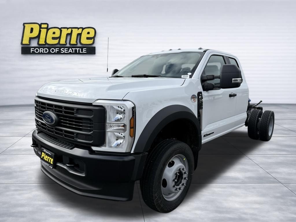 2026 Ford F-550 Chassis Truck Super Cab 