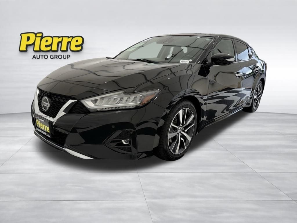 2020 Nissan Maxima SL's photo