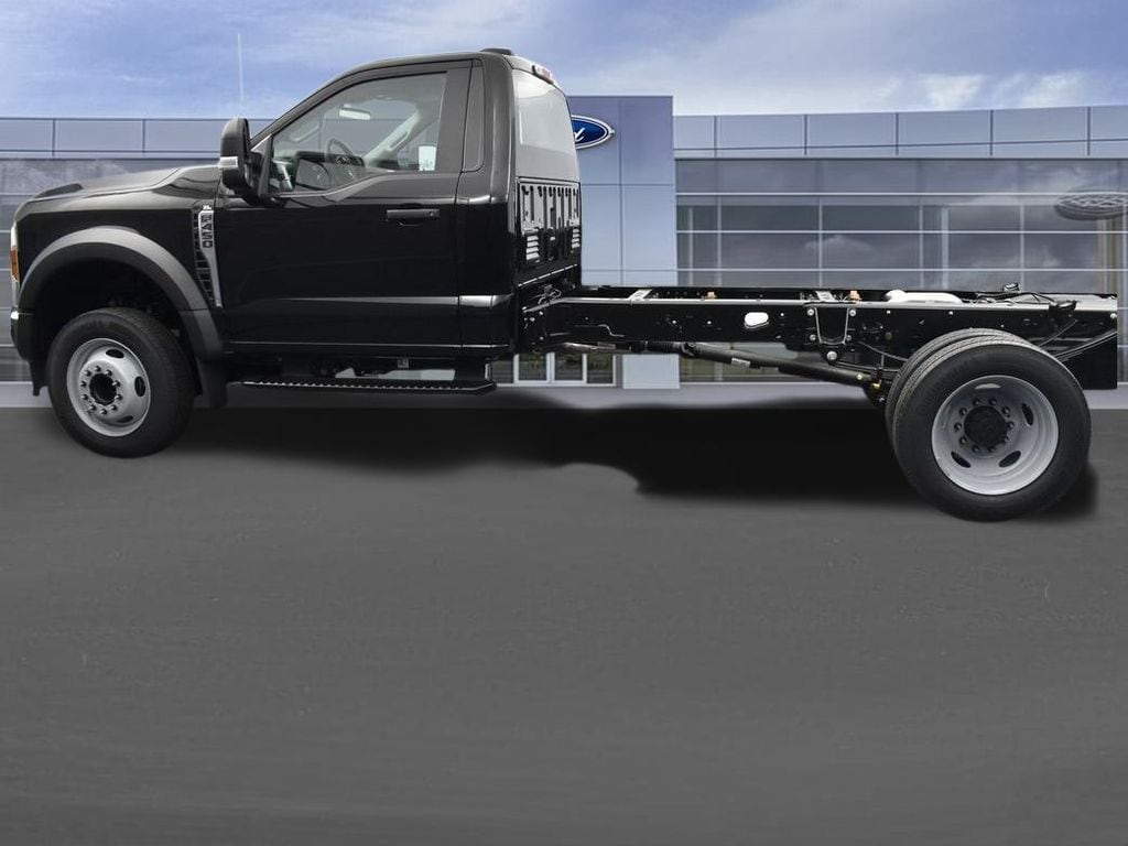 New 2026 Ford F-450 Chassis XL DRW Truck Regular Cab