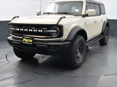 2025 Ford Bronco Outer Banks SUV